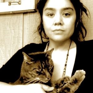 Meet your Posher, Lara